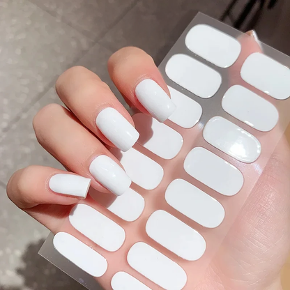 Uñas de Gel Semi-curadas en diferentes colores